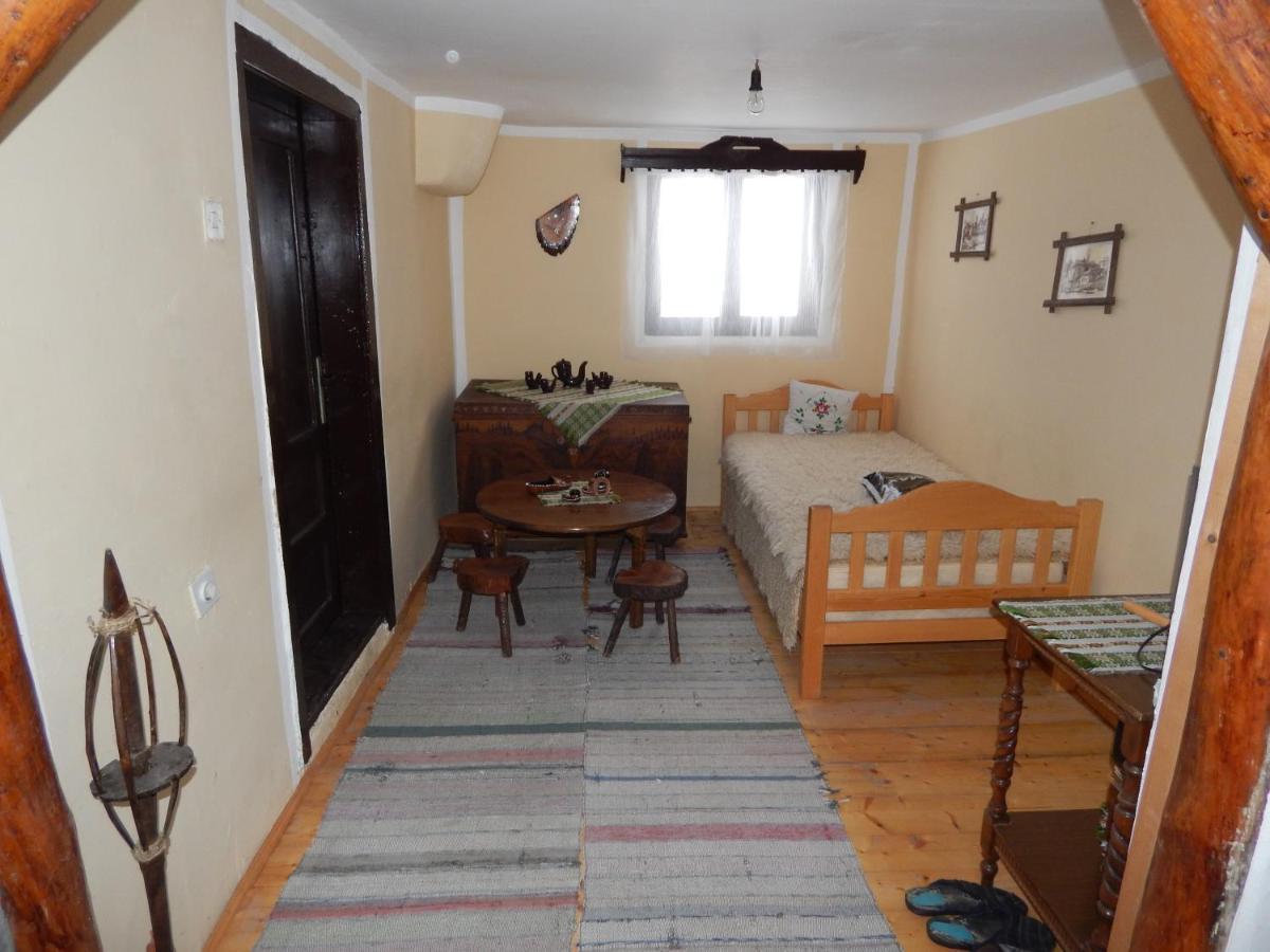 Etno Kuca Nikolov Villa Dimitrovgrad Luaran gambar